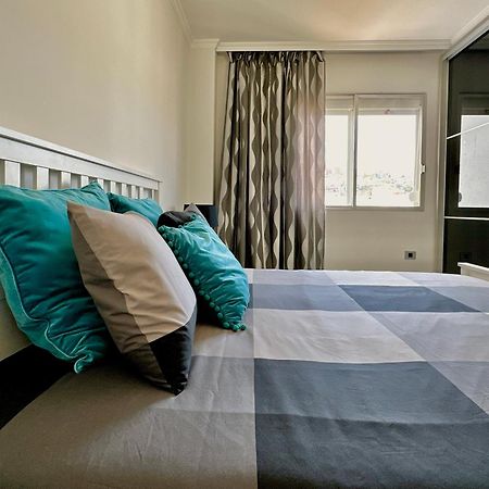 Hostiguest Coliving Leon Y Castillo Las Palmas de Gran Canaria Eksteriør billede