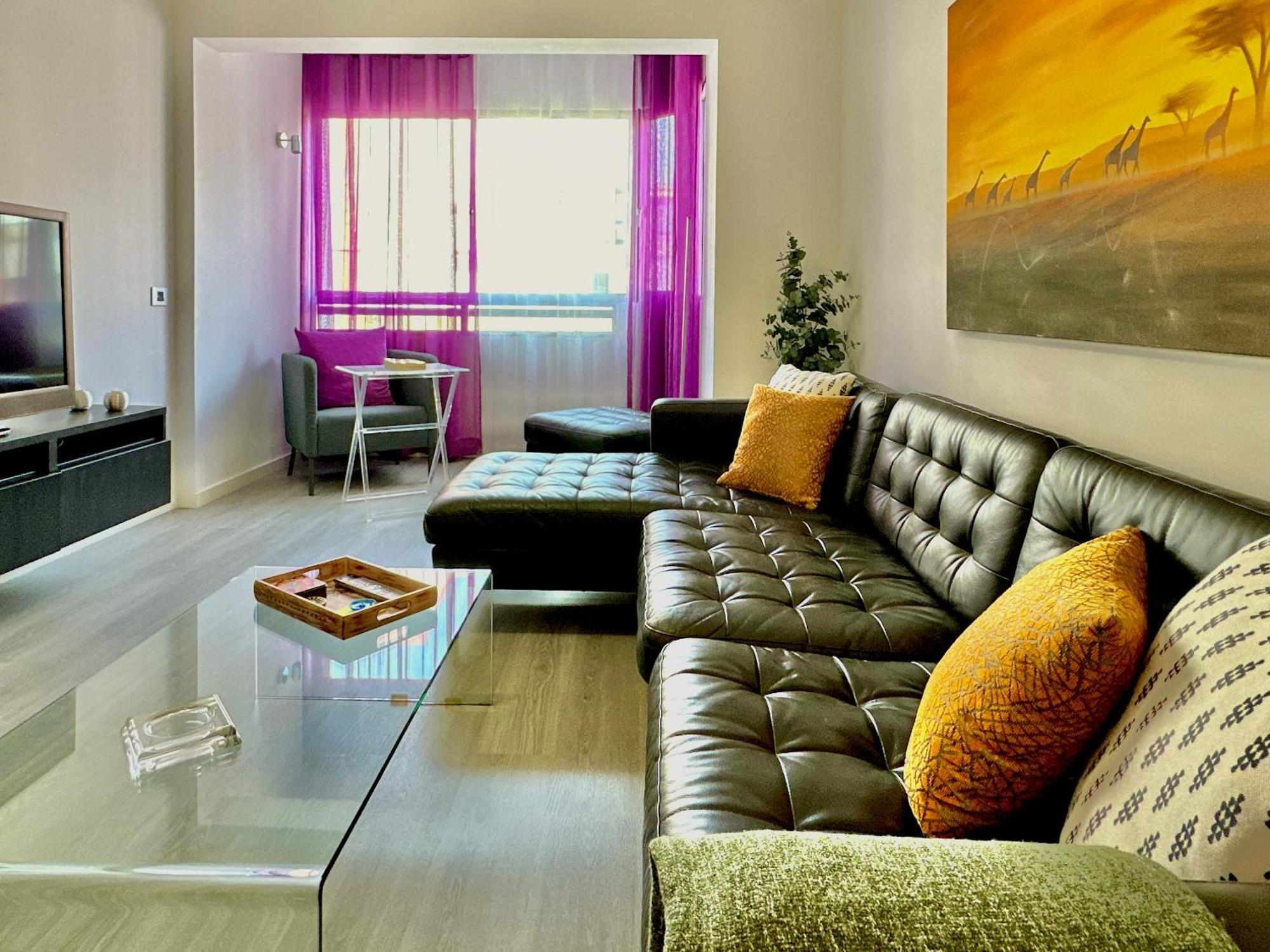 Hostiguest Coliving Leon Y Castillo Las Palmas de Gran Canaria Eksteriør billede