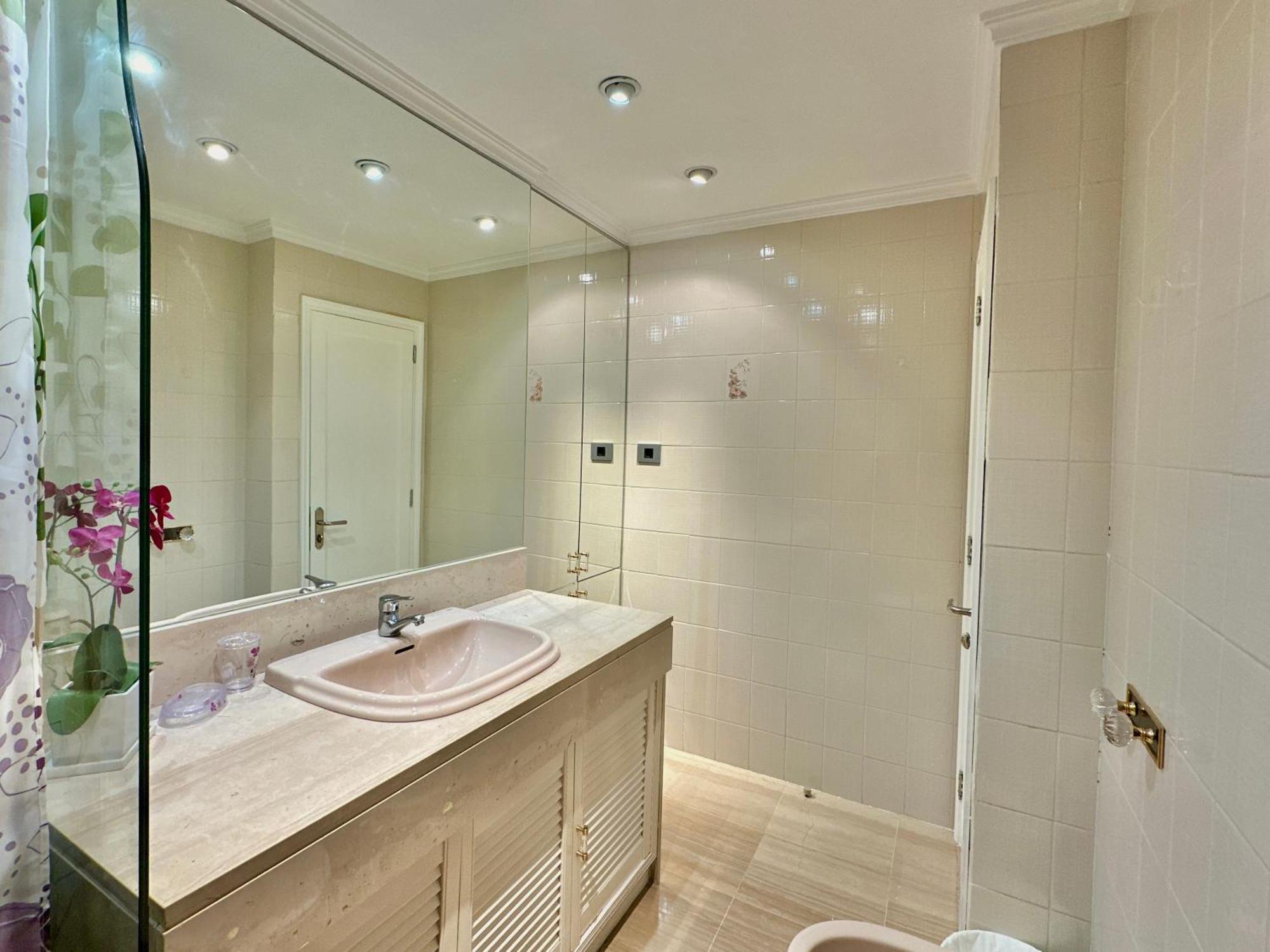 Hostiguest Coliving Leon Y Castillo Las Palmas de Gran Canaria Eksteriør billede